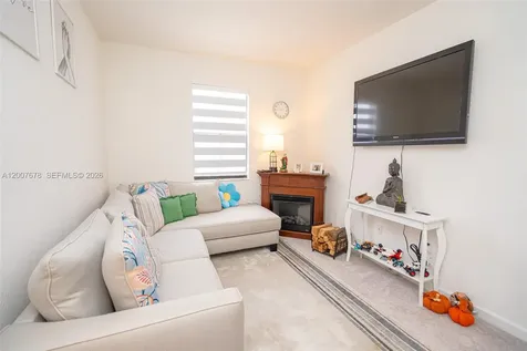 28643 SW 129th Court Homestead FL 33033
