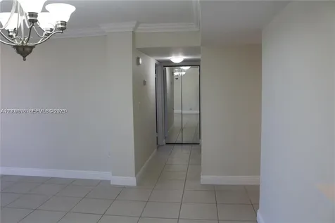 8005 SW 107th Avenue Miami FL 33173