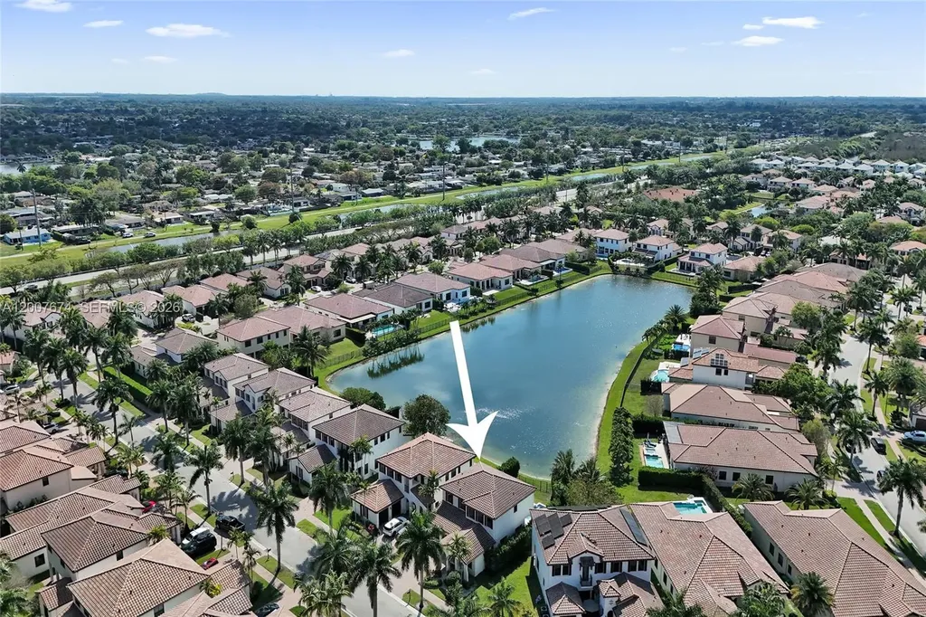 2740 NW 83rd Terrace Cooper City FL 33024