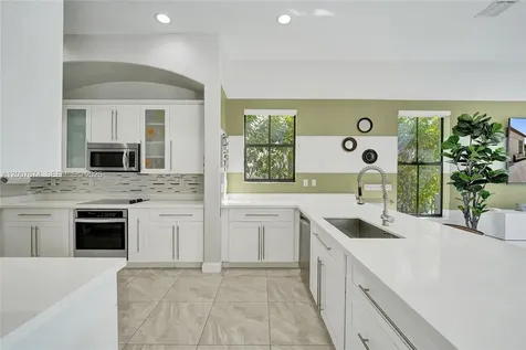 2740 NW 83rd Terrace Cooper City FL 33024