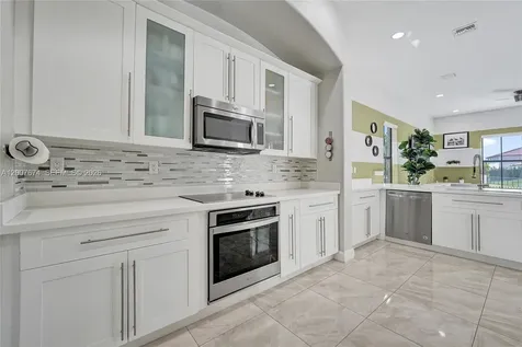 2740 NW 83rd Terrace Cooper City FL 33024