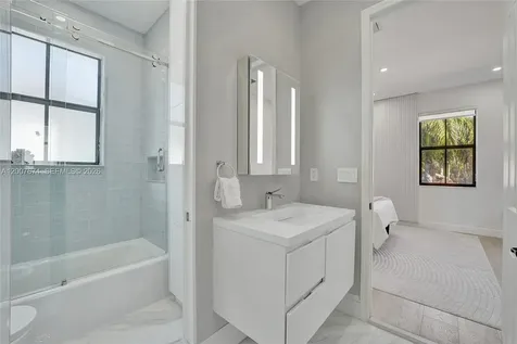 2740 NW 83rd Terrace Cooper City FL 33024
