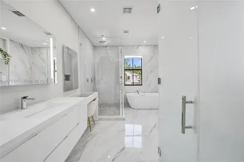 2740 NW 83rd Terrace Cooper City FL 33024