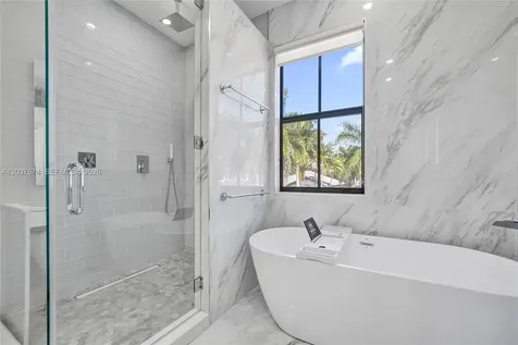 2740 NW 83rd Terrace Cooper City FL 33024