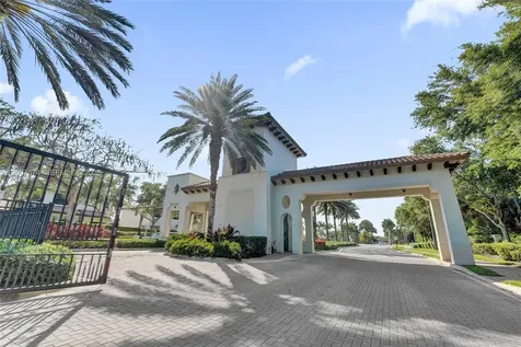 2740 NW 83rd Terrace Cooper City FL 33024
