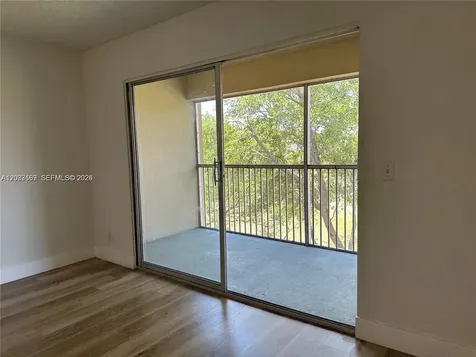 Pembroke Pines FL 33027
