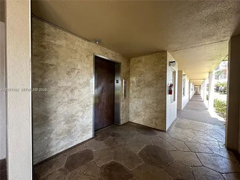 Pembroke Pines FL 33027