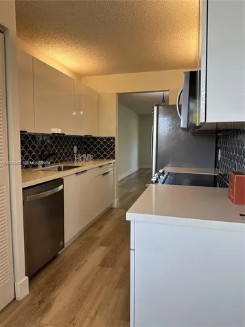 Pembroke Pines FL 33027