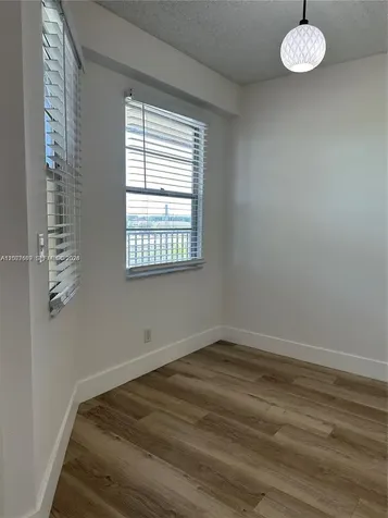 Pembroke Pines FL 33027