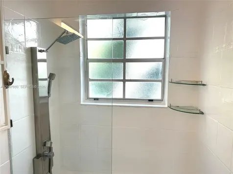 1007 Meridian Avenue Miami Beach FL 33139