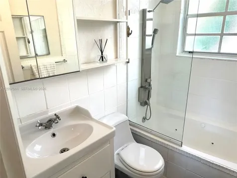 1007 Meridian Avenue Miami Beach FL 33139