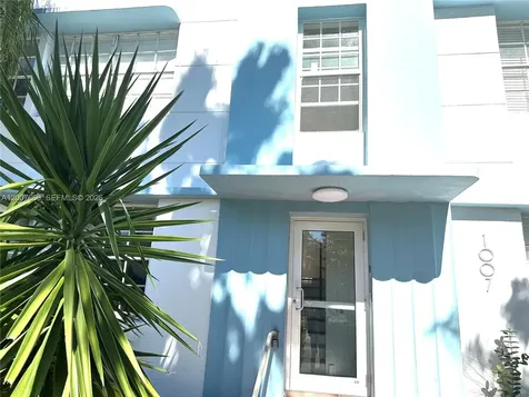 1007 Meridian Avenue Miami Beach FL 33139