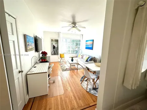 1007 Meridian Avenue Miami Beach FL 33139