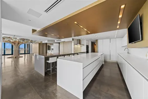 9999 Collins Avenue Bal Harbour FL 33154