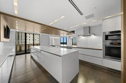 9999 Collins Avenue Bal Harbour FL 33154