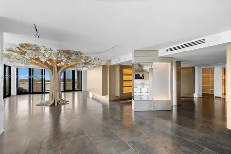 9999 Collins Avenue Bal Harbour FL 33154