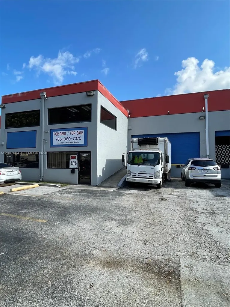 9387 NW 13th Street Doral FL 33172