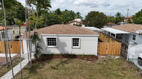 6615 SW 4th Street Miami FL 33144