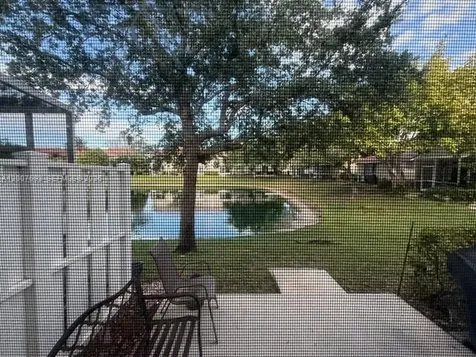 5424 NW 90th Avenue Sunrise FL 33351