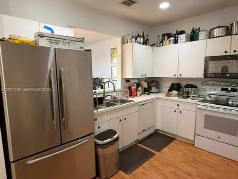 5424 NW 90th Avenue Sunrise FL 33351