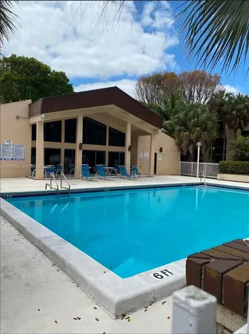 14201 N Kendall Drive Miami FL 33186