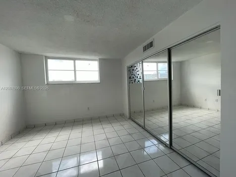 1750 James Avenue Miami Beach FL 33139