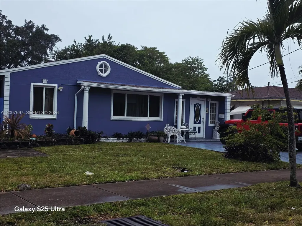 Hallandale Beach FL 33009