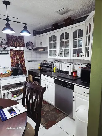 Hallandale Beach FL 33009