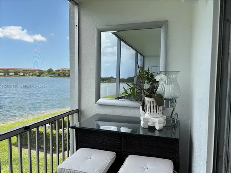 1401 SW 134th Way Pembroke Pines FL 33027