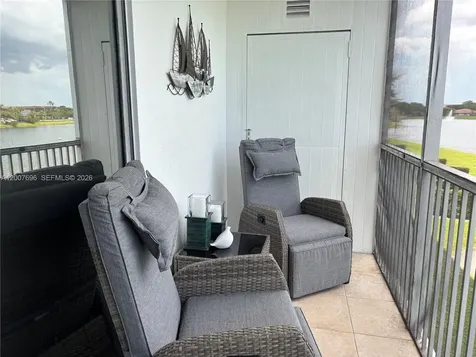 1401 SW 134th Way Pembroke Pines FL 33027