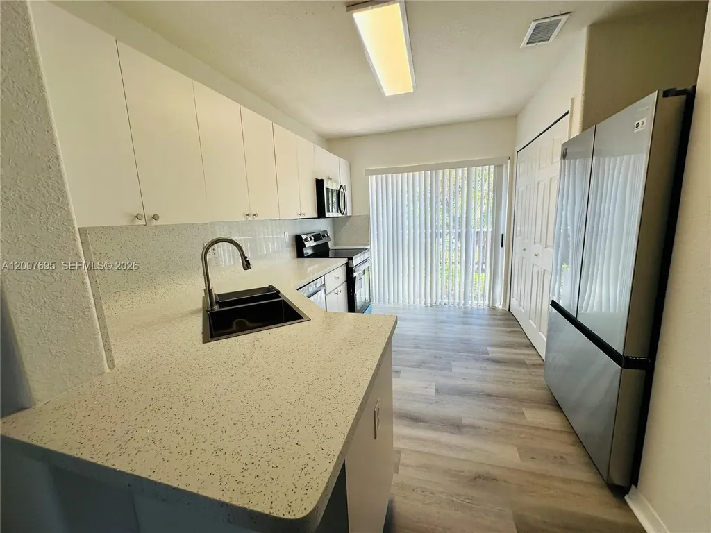 5705 NW 109th Avenue Doral FL 33178