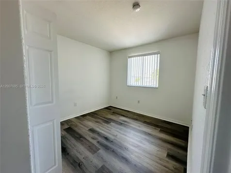 5705 NW 109th Avenue Doral FL 33178