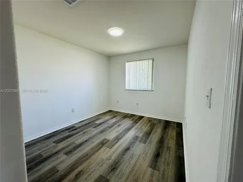 5705 NW 109th Avenue Doral FL 33178