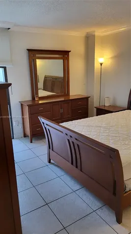 3475 N Country Club Drive Aventura FL 33180