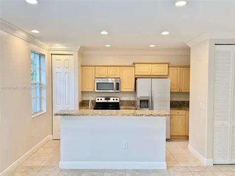 2674 SW 84th Terrace Miramar FL 33025