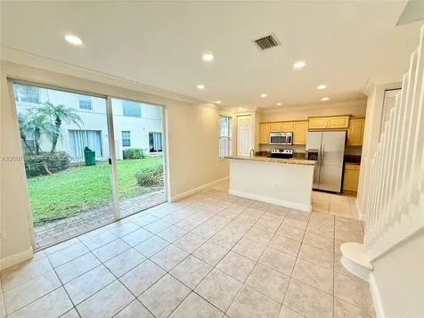2674 SW 84th Terrace Miramar FL 33025