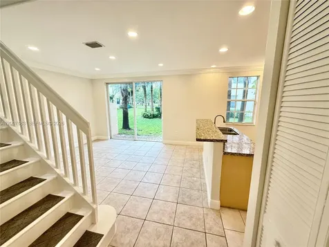 2674 SW 84th Terrace Miramar FL 33025