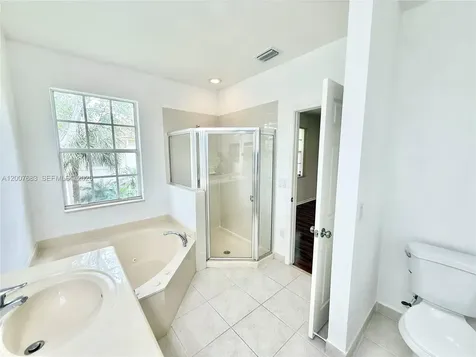 2674 SW 84th Terrace Miramar FL 33025