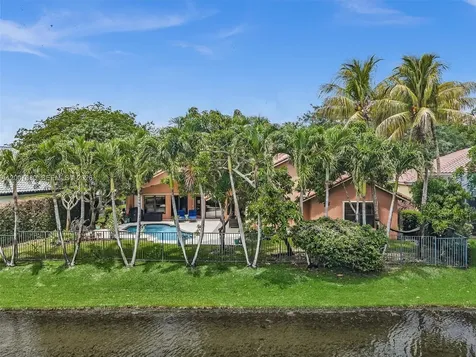 1080 Creekford Drive Weston FL 33326