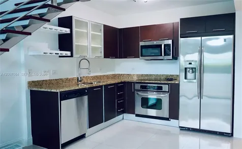41 SE 5th Street Miami FL 33131