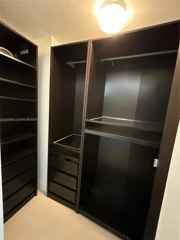 41 SE 5th Street Miami FL 33131