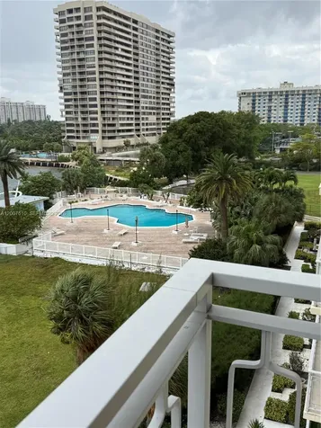 11111 Biscayne Boulevard Miami FL 33181