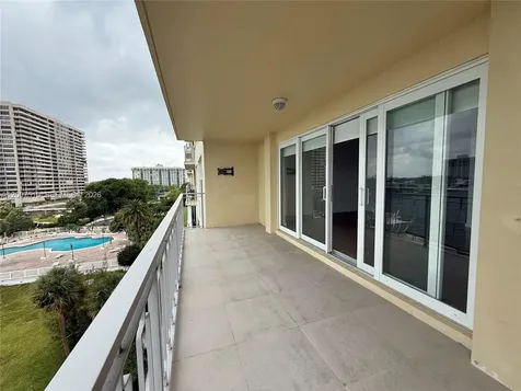 11111 Biscayne Boulevard Miami FL 33181