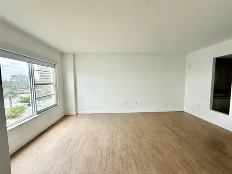 11111 Biscayne Boulevard Miami FL 33181