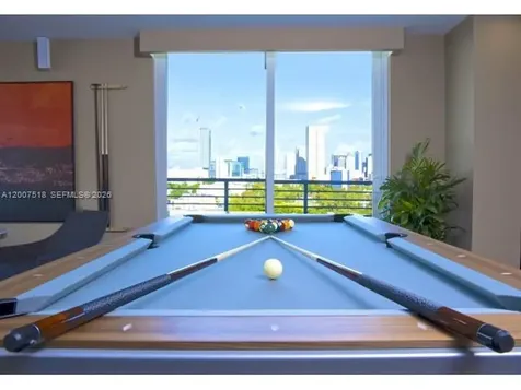 729 NW 2nd Street Miami FL 33128