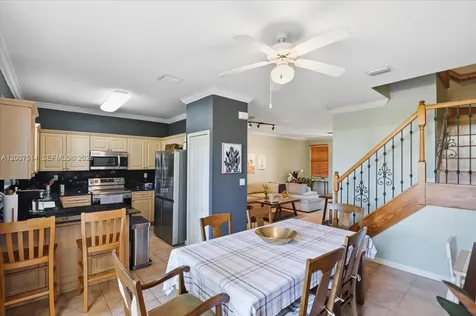 10891 SW 88th Terrace Miami FL 33176