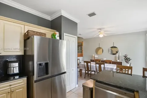 10891 SW 88th Terrace Miami FL 33176