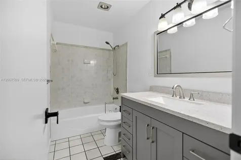 12422 Alternate A1a Palm Beach Gardens FL 33410