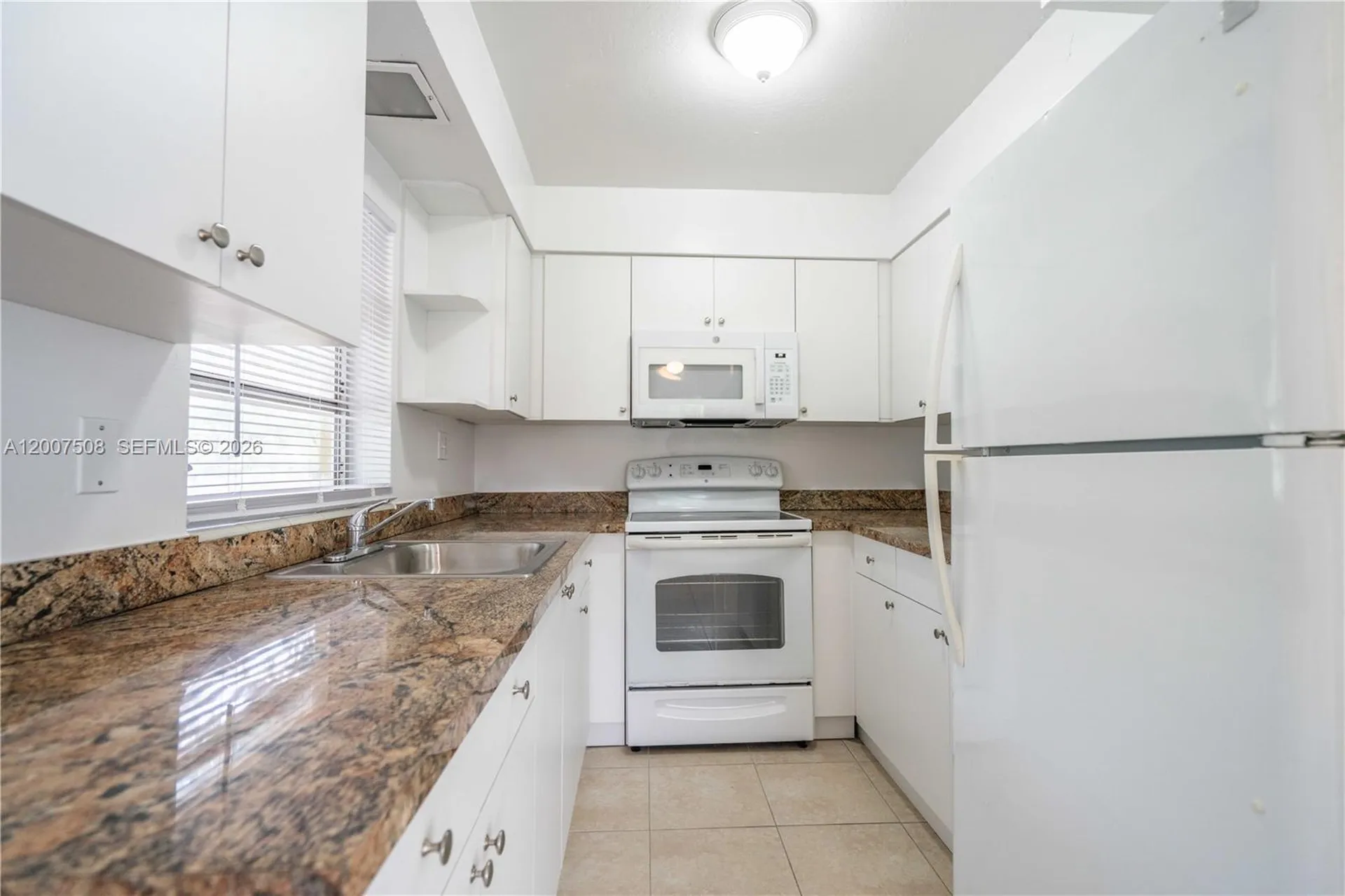 1812 NE 20th Avenue Fort Lauderdale FL 33305