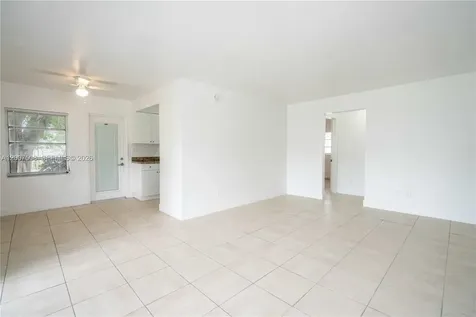1812 NE 20th Avenue Fort Lauderdale FL 33305